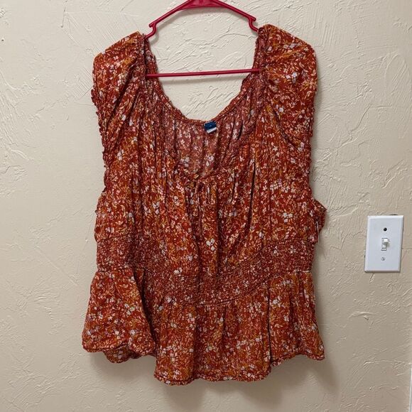 59. Old navy blouse size 4X - Picture 1 of 3